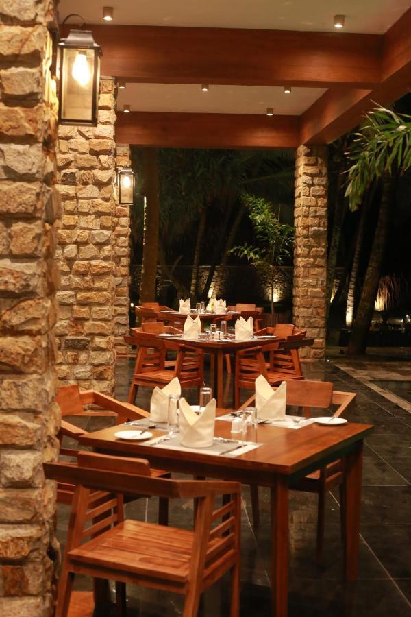 The Rockwall Boutique Hotel Bentota Exterior foto